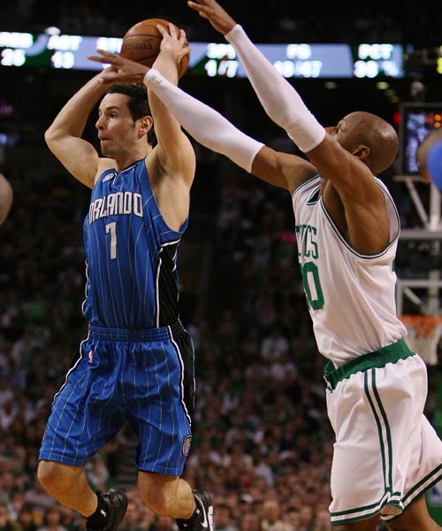 与他搭档的 与他搭档的